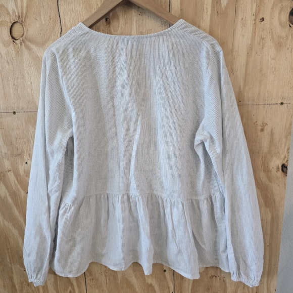 Calligraphie Blouse Sz M Linen Blend Women's Light Gray V-Neck Long Sleeve - Picture 12 of 13